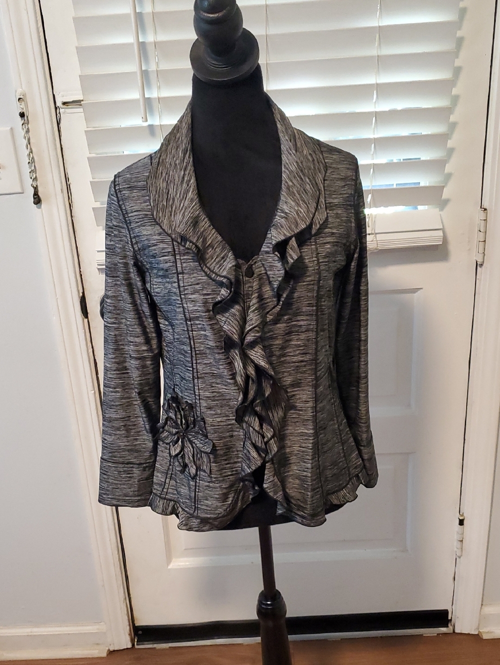 Rossi Roma Women’s Ruffle Button Up-Front Heathered Gray Jacket